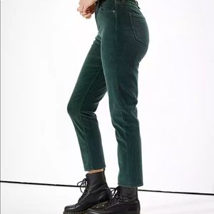 american eagle corduroy mom jeans
